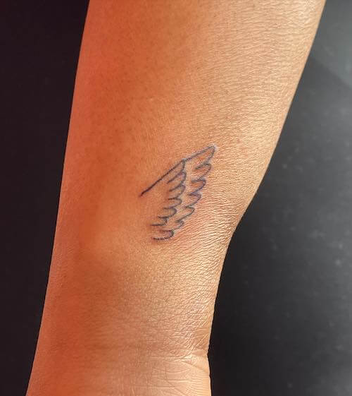 angel wings tattoo ideas for women