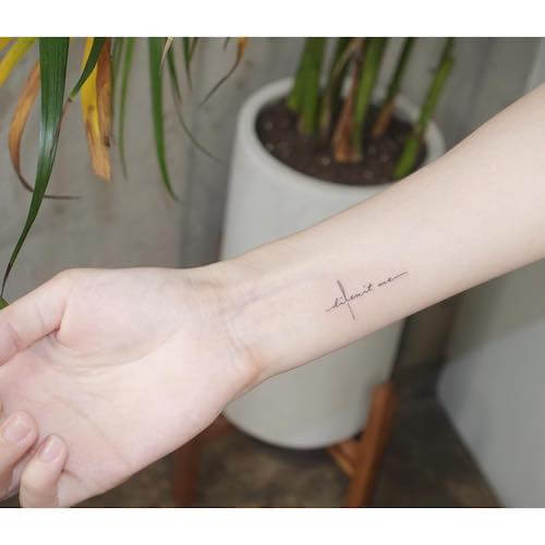 cross tattoos women