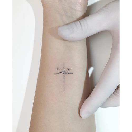 cross tattoos women