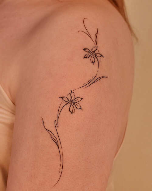 fine line tattoos women