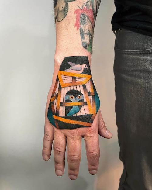 hand tattoos guys