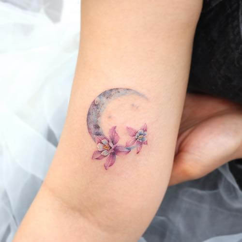 moon tattoo designs women