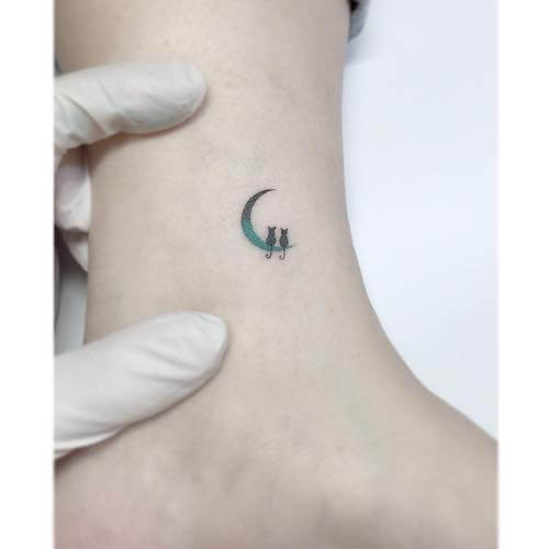 moon tattoo designs women