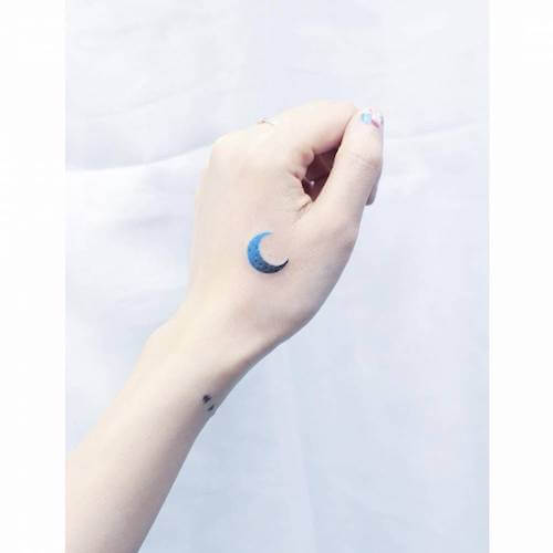moon tattoo designs women