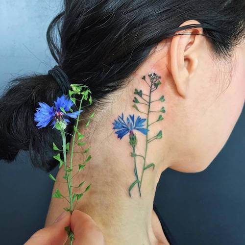 neck tattoo women