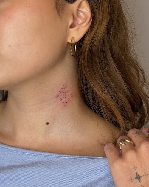 neck tattoo women