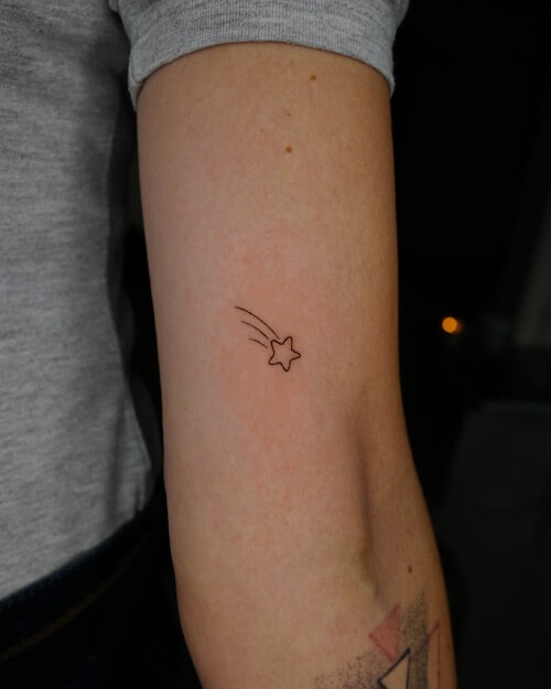 star tattoos women