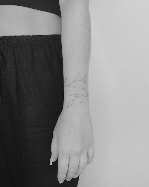 wrist tattoo women