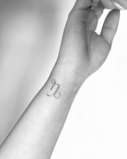 Capricorn tattoos for women