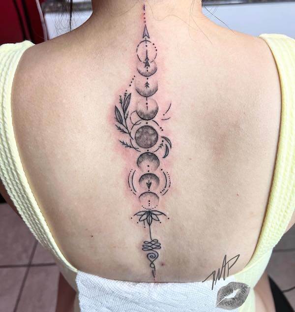unique spine tattoos for women